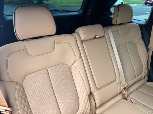 Used 2022 Jeep Grand Cherokee Summit AWD/4WD image 32
