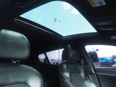 Used 2020 Kia Stinger GT-Line w/ Sun & Sound Package image 26