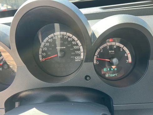 Used 2008 Dodge Nitro SXT image 30