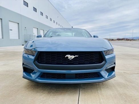 Used 2025 Ford Mustang Coupe image 2