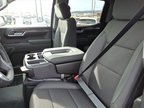 New 2026 Chevrolet Silverado 1500 LT image 4