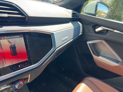 Used 2022 Audi Q3 2.0T Premium Plus image 58