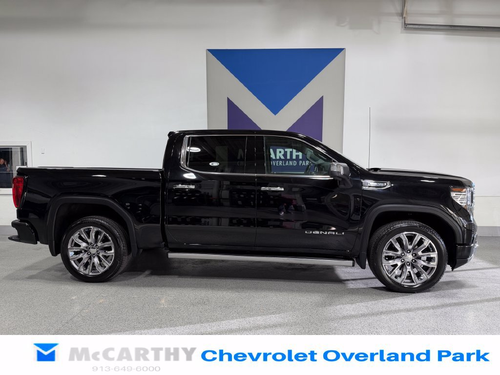 Used 2023 GMC Sierra 1500 Denali AWD/4WD image 4