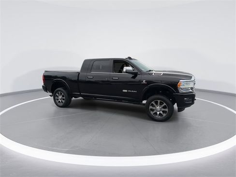 Used 2022 RAM 3500 Limited image 2