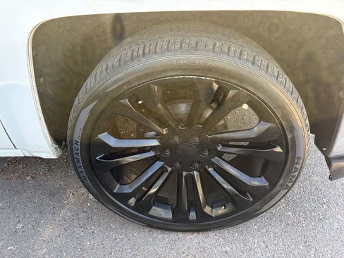 Used 2016 Chevrolet Silverado 1500 LT w/ All Star Edition AWD/4WD image 7