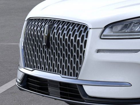 New 2026 Lincoln Corsair Premiere image 17