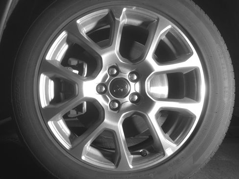 Used 2025 Jeep Compass Limited image 12