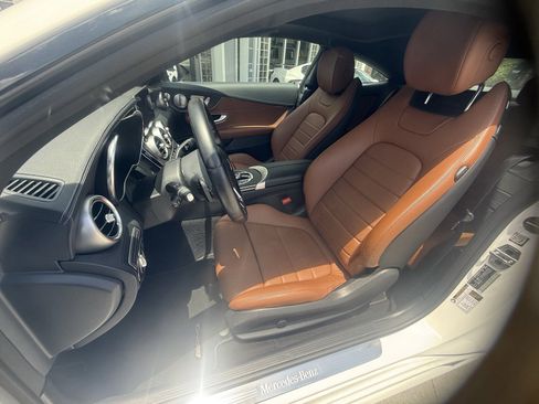 Used 2023 Mercedes-Benz C 300 4MATIC Coupe image 15