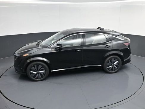 Used 2023 Nissan Ariya FWD image 34