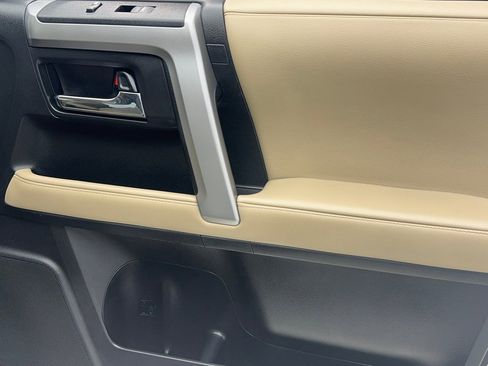 Used 2021 Toyota 4Runner SR5 Premium w/ Moonroof Package image 41