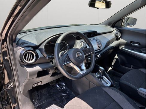 Used 2020 Nissan Kicks SV FWD image 6