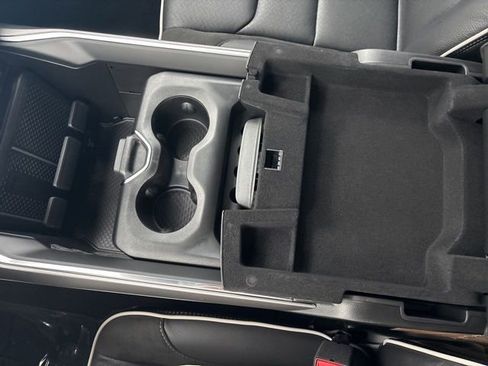 New 2026 RAM 1500 Laramie AWD/4WD image 43