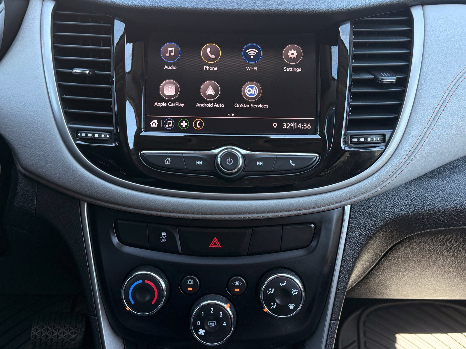 Used 2020 Chevrolet Trax LS w/ Tint and Cruise Package FWD image 28