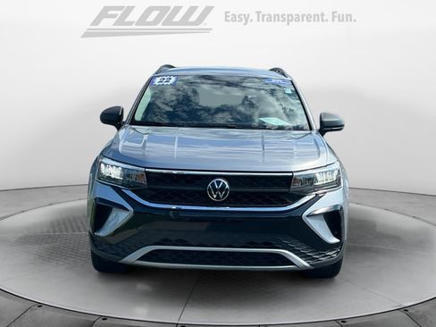 Used 2022 Volkswagen Taos S FWD image 3