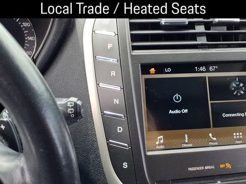 Used 2017 Lincoln MKC Premiere FWD image 25