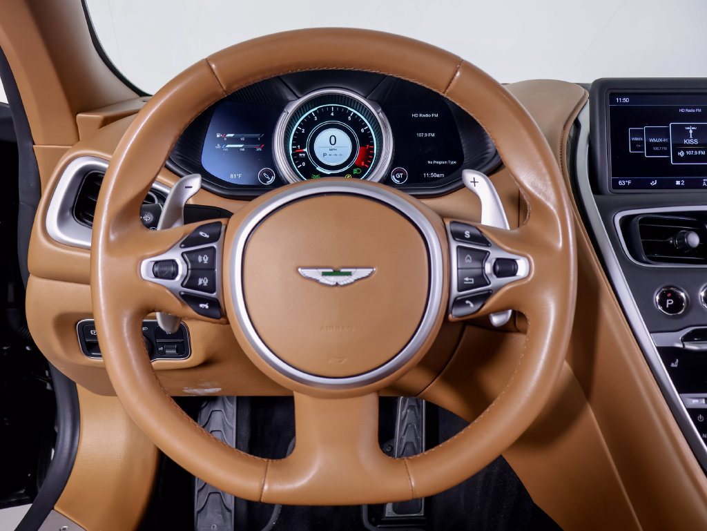 Used 2020 Aston Martin DB11 Coupe RWD image 18