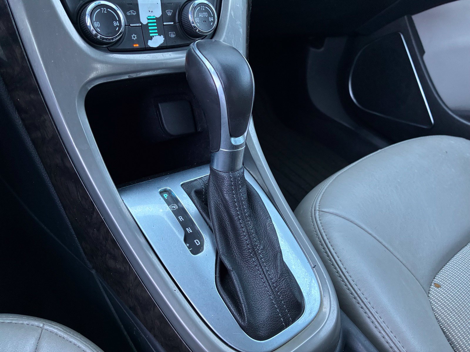 Used 2016 Buick Verano w/ Appearance Package FWD image 24