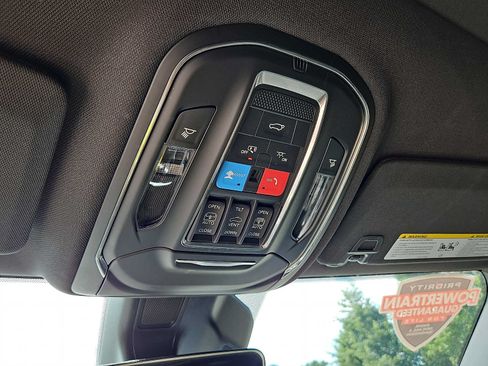 Used 2025 Jeep Grand Cherokee L Limited w/ Black Appearance Package AWD/4WD image 26