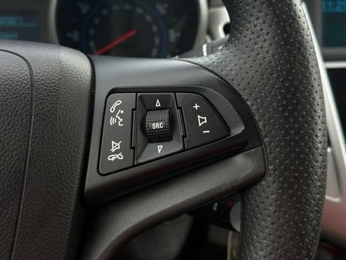 Used 2014 Chevrolet Cruze LS FWD image 23