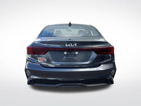 Certified 2023 Kia Forte LXS FWD image 40