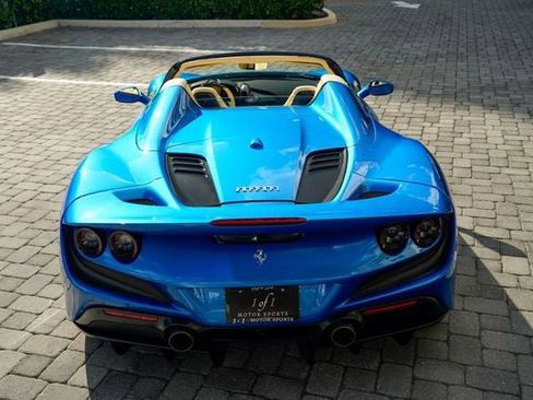 Used 2021 Ferrari F8 Tributo Convertible image 41