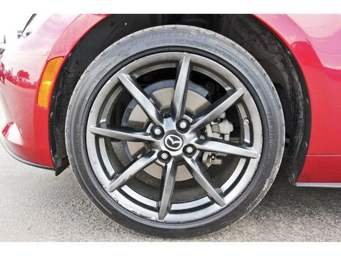 Used 2019 MAZDA MX-5 Miata RF Grand Touring RWD image 33