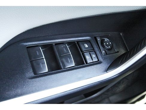 Used 2025 Toyota RAV4 Limited w/ Advanced Technology Package AWD/4WD image 19
