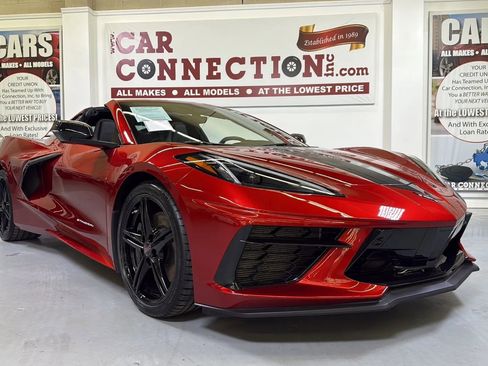 Used 2023 Chevrolet Corvette Stingray Preferred Cpe w/ Z51 Performance Package image 2