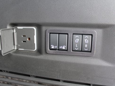 New 2026 Chevrolet Tahoe Premier image 11