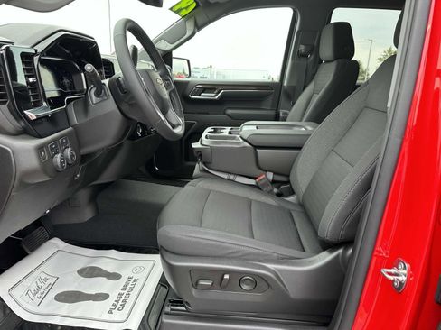 New 2024 Chevrolet Silverado 1500 LT image 8