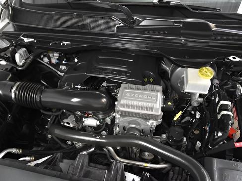 Used 2023 RAM 1500 Lone Star AWD/4WD image 38