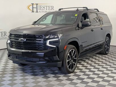 Used 2023 Chevrolet Suburban RST w/ Sport Performance Package