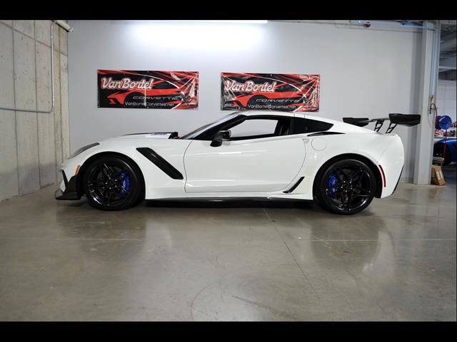 Used 2019 Chevrolet Corvette ZR1 w/ ZTK Track Performance Package RWD image 25