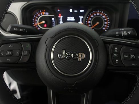 New 2026 Jeep Gladiator Sport image 12