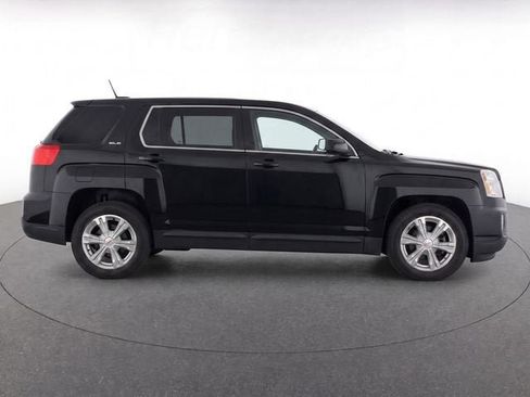 Used 2017 GMC Terrain SLE AWD/4WD image 8