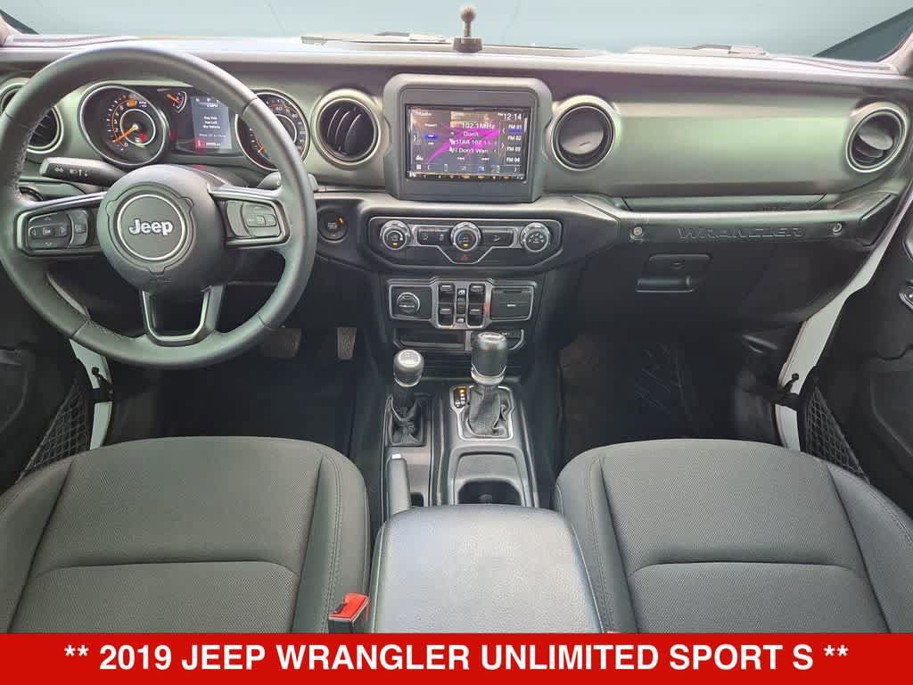Used 2019 Jeep Wrangler Unlimited Sport S AWD/4WD image 15