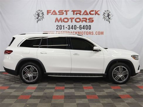 Used 2020 Mercedes-Benz GLS 450 4MATIC image 4