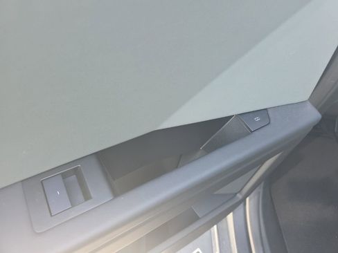 Used 2025 Tesla Cybertruck AWD Crew Cab image 20