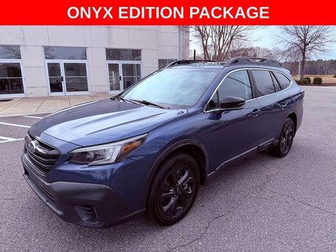 Used 2021 Subaru Outback Onyx Edition XT image 3