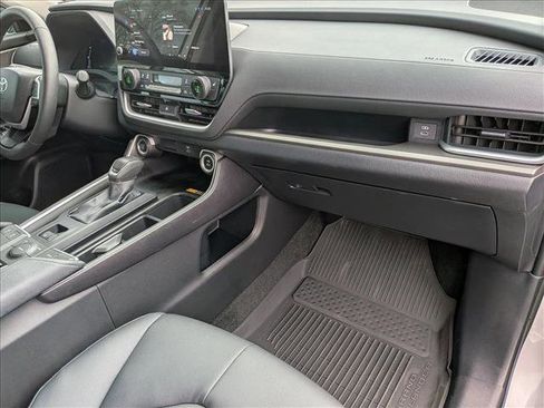 Used 2026 Toyota Grand Highlander FWD image 23