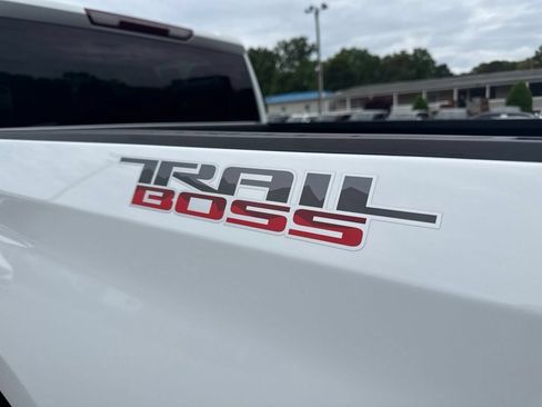 Used 2025 Chevrolet Silverado 1500 LT Trail Boss w/ Protection Package AWD/4WD image 32