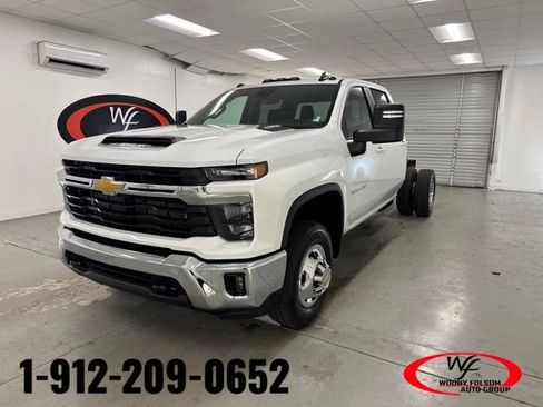 New 2026 Chevrolet Silverado 3500 LT w/ Convenience Package image 1