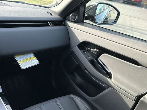 New 2026 Land Rover Range Rover Evoque S image 23