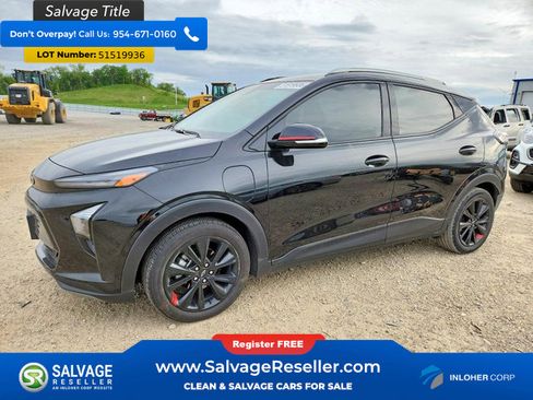 Used 2023 Chevrolet Bolt EUV LT w/ Convenience Package FWD image 1