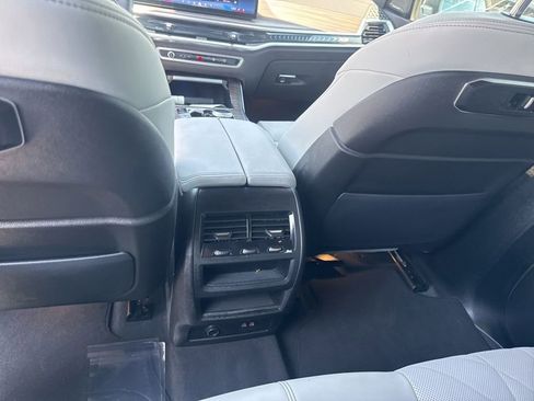 Used 2026 BMW X5 sDrive40i RWD image 20