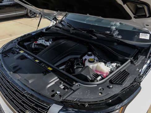 New 2026 Land Rover Range Rover SE AWD/4WD image 63