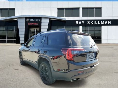 Used 2023 GMC Acadia SLE w/ Driver Convenience Package image 4