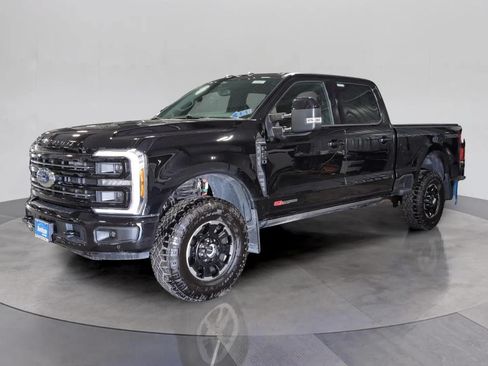 Used 2025 Ford F250 Platinum w/ Tremor Off-Road Package AWD/4WD image 1