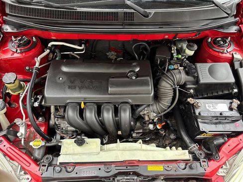 Used 2003 Toyota Matrix XR FWD image 23