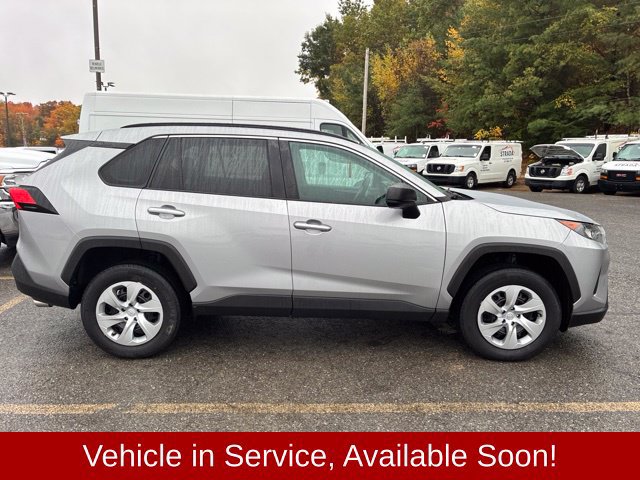 Used 2021 Toyota RAV4 LE AWD/4WD image 8